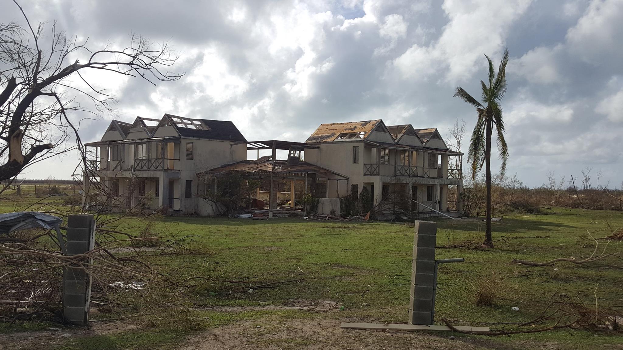 bonnieonbarbuda9.jpg